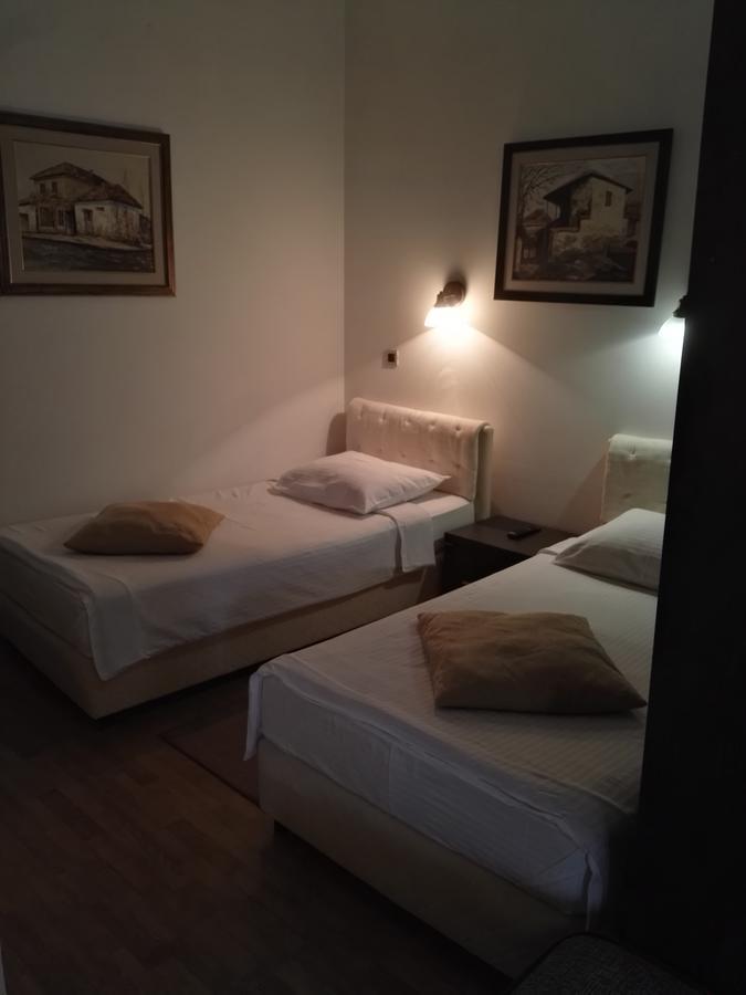 Guest House Amico Vranje Esterno foto